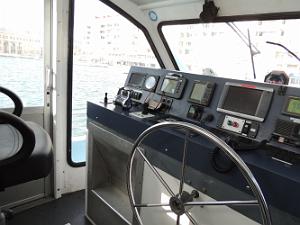 2018 03 12 TOULON BALLADE DANS LES RUES ET AU PORT (22)